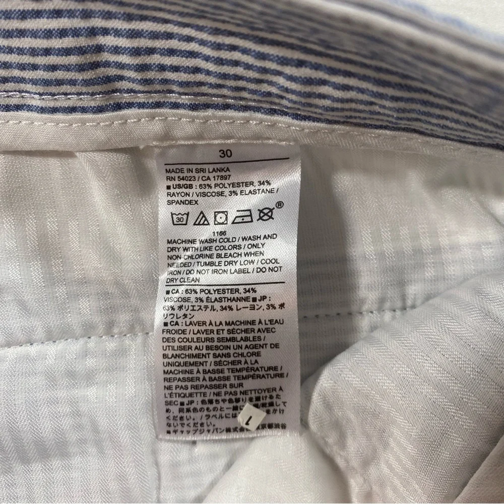 Banana Republic Shorts Grayson Seersucker pockets Blue White Flat Front Men 30 - Picture 7 of 8